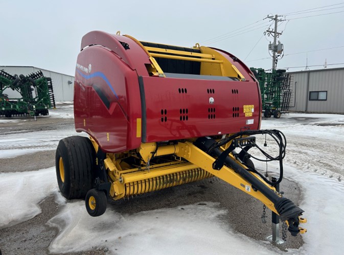 2022 New Holland RB560 Baler-Round For Sale