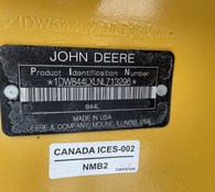 2022 John Deere 844L Thumbnail 11