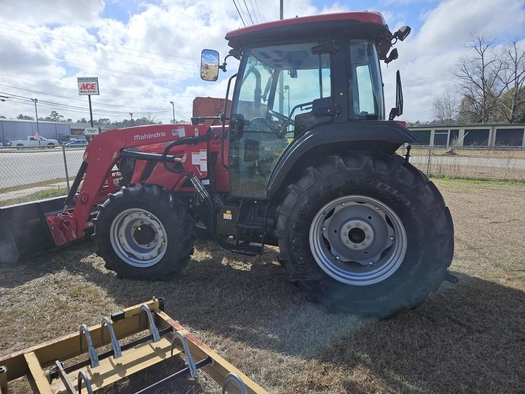 2022 Mahindra 7000 Series 7095 4WD Cab Tractor For Sale in Blackshear