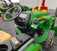 2016 John Deere 3032E Thumbnail 6