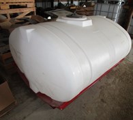 2022 Misc 400 gallon liquid tank with mounts (2150 planter) Thumbnail 6