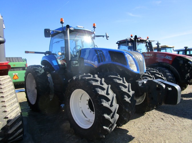 2013 New Holland T8.360 Tractor For Sale