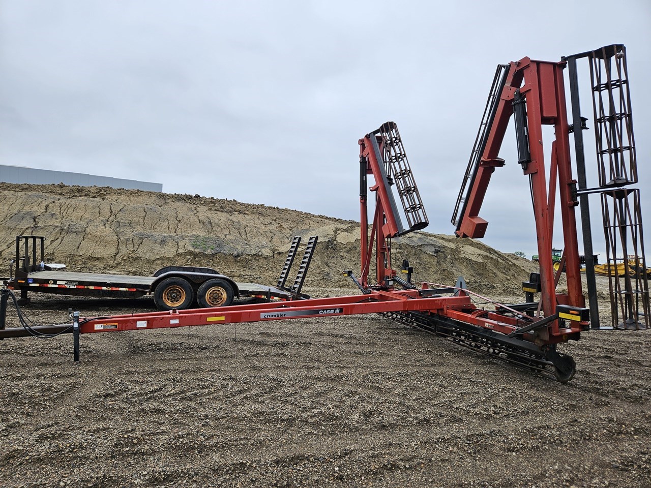 2001 Case IH 110 Crumbler Rolling Basket For Sale in Stewart Minnesota