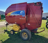 2011 New Holland BR7060 Thumbnail 29