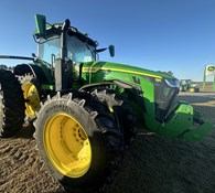 2022 John Deere 8R 310 Thumbnail 3