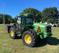 2000 John Deere 3200 Thumbnail 3