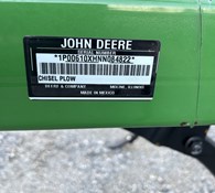 2022 John Deere 610 Thumbnail 2