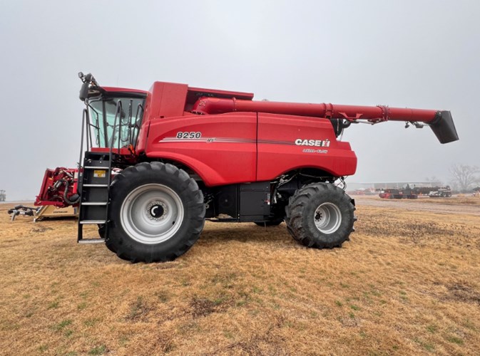 2019 Case IH 8250 Combine For Sale