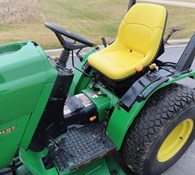 2002 John Deere 4110 Thumbnail 3