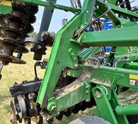 2019 John Deere 2660VT Thumbnail 21