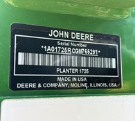 2016 John Deere 1725 Thumbnail 3