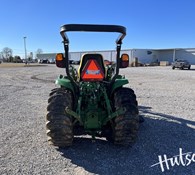 2018 John Deere 3046R Thumbnail 7