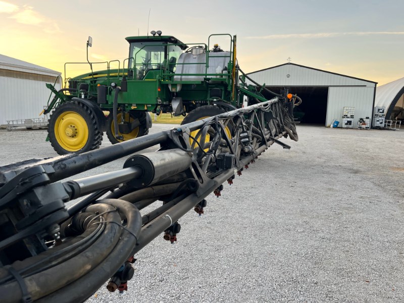 Boyd 47304830 JD 120 Sprayer Booms For Sale in Jarrell Texas
