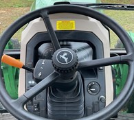 John Deere 6105E Thumbnail 14