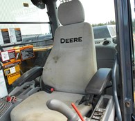 2017 John Deere 160G LC Thumbnail 9