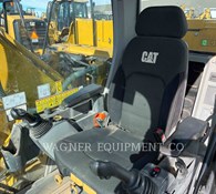 2018 Caterpillar 320-7 Thumbnail 9