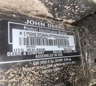 2023 John Deere XUV 835R Thumbnail 9