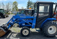 Tractor For Sale: New Holland TC30