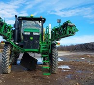 2018 John Deere R4045 Thumbnail 2