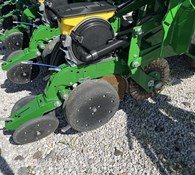 2023 John Deere 1795 Thumbnail 7