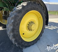 2018 John Deere R4038 Thumbnail 21