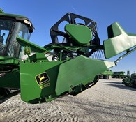 1997 John Deere 920 Thumbnail 21