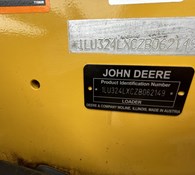 2021 John Deere 324L Thumbnail 17