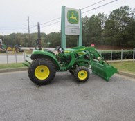 2023 John Deere 3025D Thumbnail 2