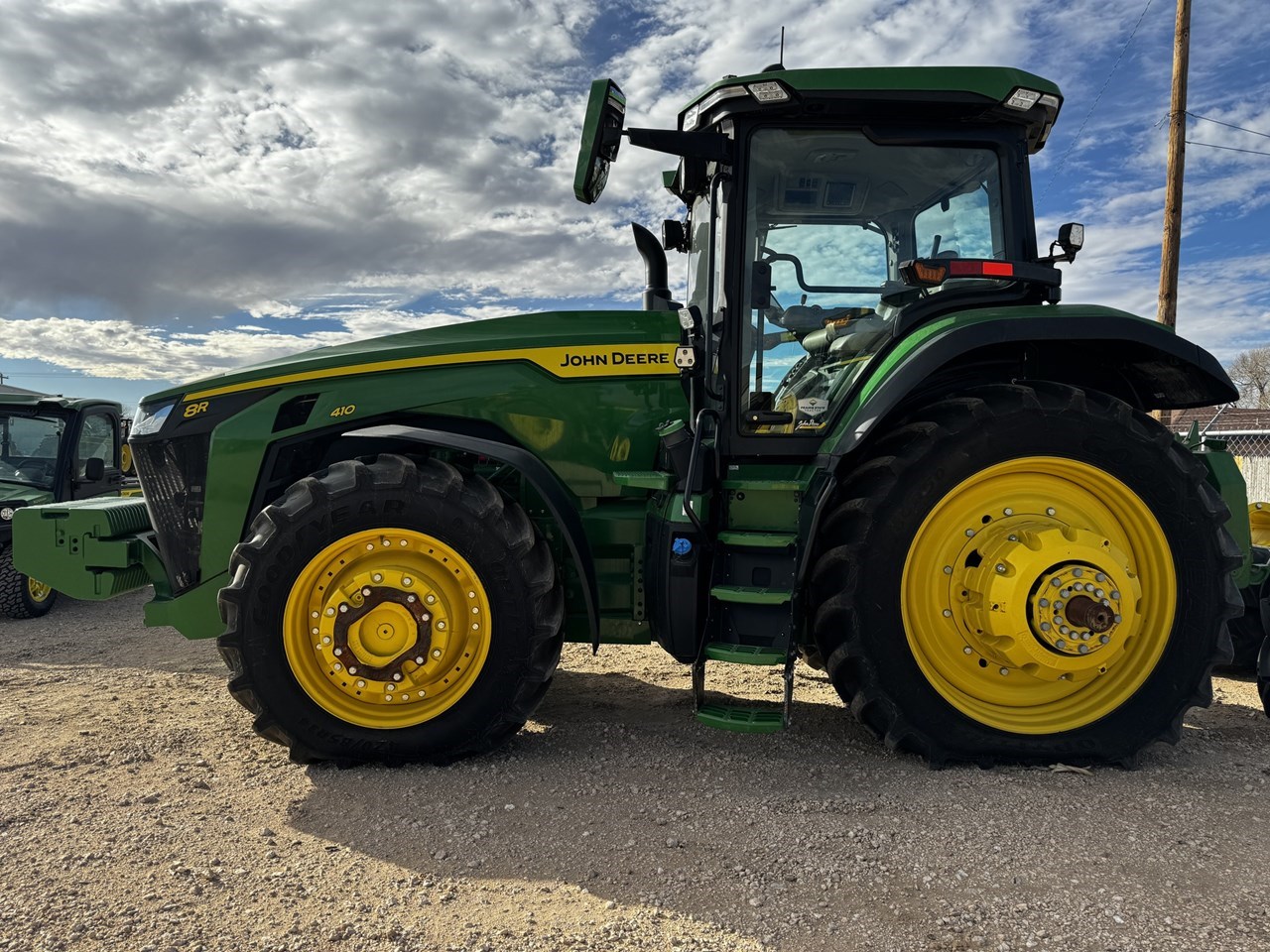 2022 John Deere 8R 410 Tractor Row Crop For Sale in Dalhart Texas