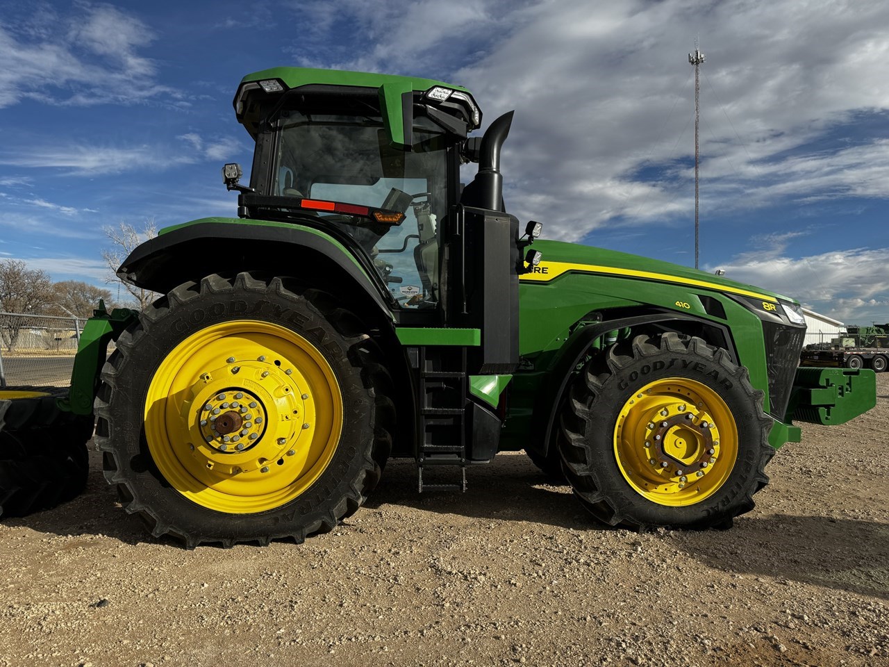 2022 John Deere 8R 410 Tractor Row Crop For Sale in Dalhart Texas