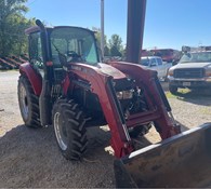 2016 Case IH Farmall 90C Thumbnail 1