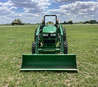 2022 John Deere 4066M Thumbnail 2