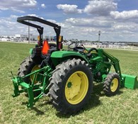 2022 John Deere 4066M Thumbnail 6