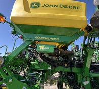 2023 John Deere 1795 Thumbnail 6