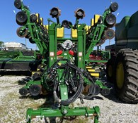 2023 John Deere 1795 Thumbnail 1