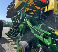 2023 John Deere 1795 Thumbnail 9