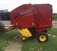 2023 New Holland Roll-Belt™ Round Balers 450 Utility PLUS Thumbnail 1