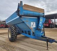 Kinze 600 Thumbnail 4