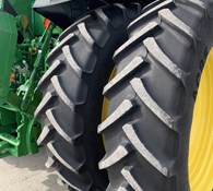 2023 John Deere 8R 280 Thumbnail 14