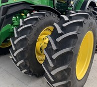 2023 John Deere 8R 280 Thumbnail 16