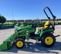 2022 John Deere 2025R Thumbnail 8