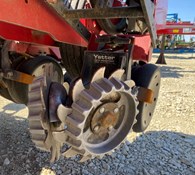 2014 Case IH 1255 Thumbnail 2