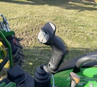 2019 John Deere 5075E Thumbnail 11