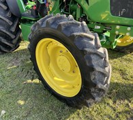 2019 John Deere 5075E Thumbnail 23