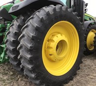 2023 John Deere 8R 370 Thumbnail 9