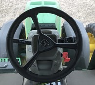 2023 John Deere 8R 370 Thumbnail 16