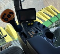 2017 John Deere CS690 Thumbnail 25