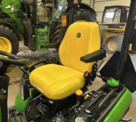 2022 John Deere 1025R Thumbnail 10