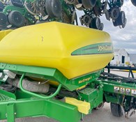 2015 John Deere DR24 Thumbnail 17