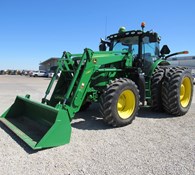 2014 John Deere 6210R Thumbnail 1